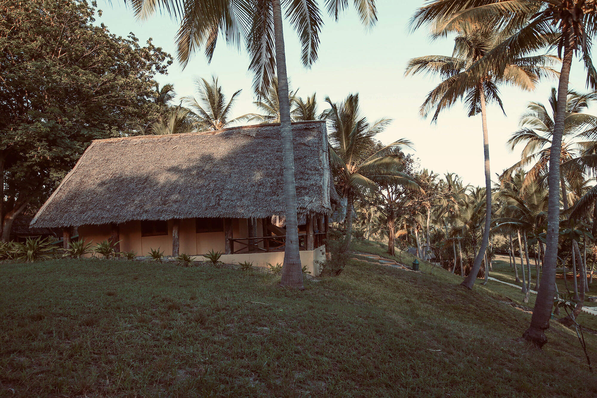 Kinasi Lodge