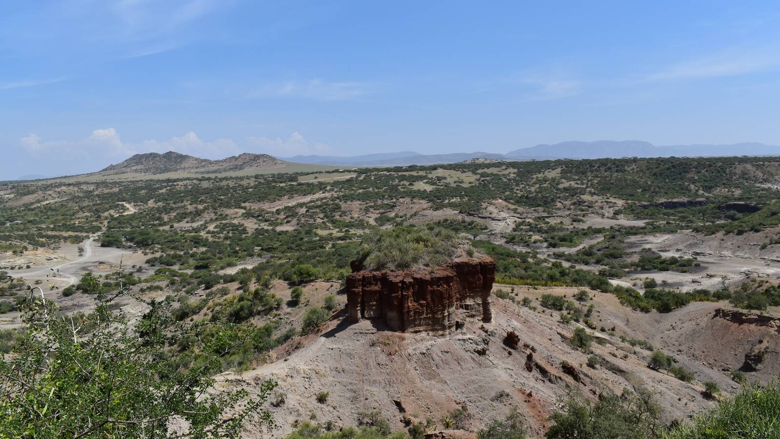 Olduvai Gorge visit | Tanzania | Expert Africa