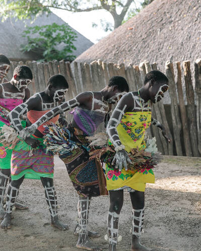 Cultural experiences in Zimbabwe